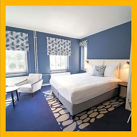 Отель Fletcher Hotel-restaurant De Oude Gevangenis-alkmaar Алкмар