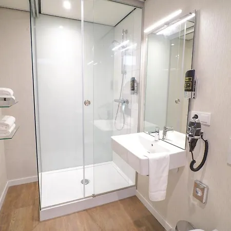 Fletcher Hotel-restaurant De Oude Gevangenis-alkmaar מלון אלקמאר